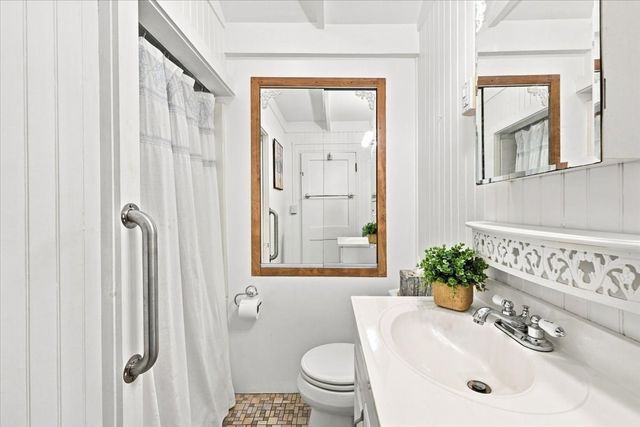 30 Bay Street, Wareham, MA 02532