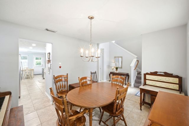 18143 Stone Trail Manor Drive, Humble, TX 77346