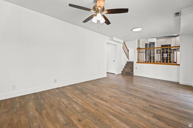 1243 S CANNON DR, Farmington, UT 84025