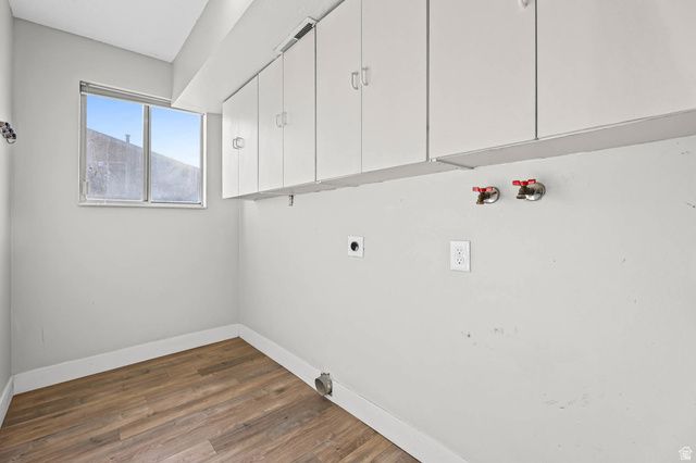 1243 S CANNON DR, Farmington, UT 84025