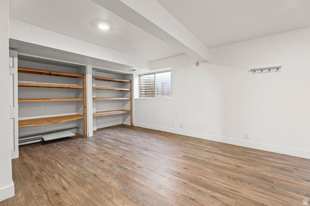 1243 S CANNON DR, Farmington, UT 84025