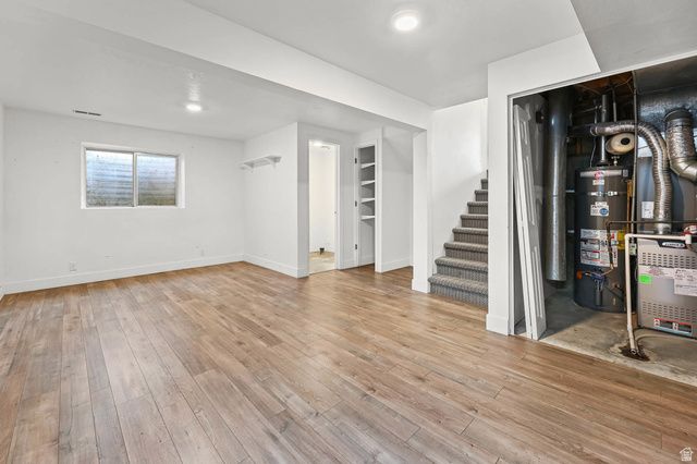 1243 S CANNON DR, Farmington, UT 84025