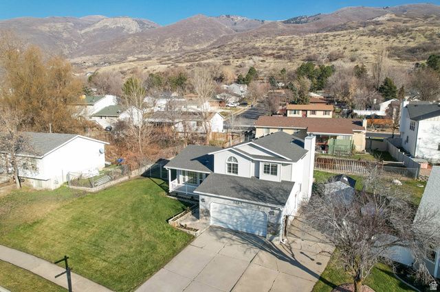 1243 S CANNON DR, Farmington, UT 84025