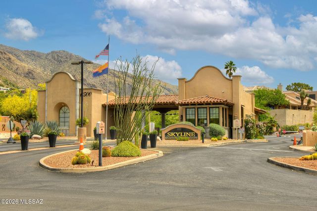 5031 E Calle Brillante, Tucson, AZ 85718