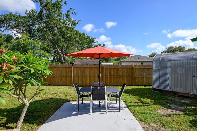 2410 11TH STREET, St Cloud, FL 34769