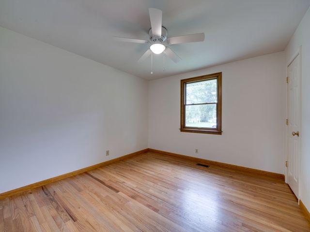 309 Peggy Dr, Cedar Hill, TN 37032
