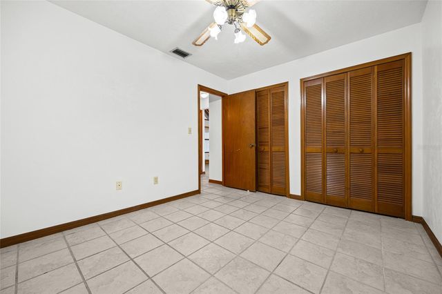 1637 NW 42ND PLACE, Gainesville, FL 32605