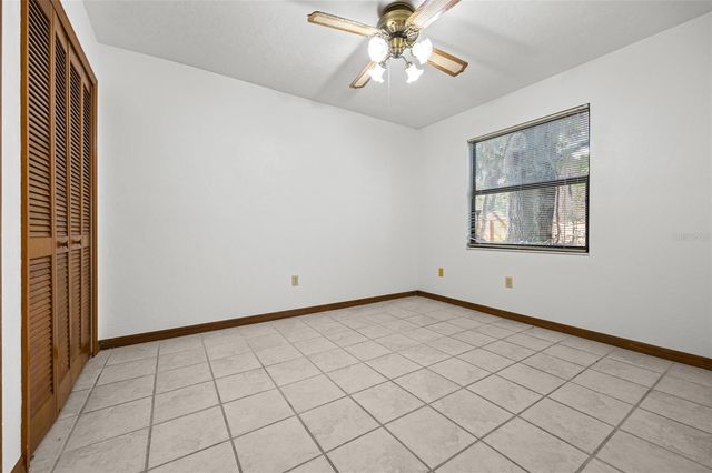 1637 NW 42ND PLACE, Gainesville, FL 32605