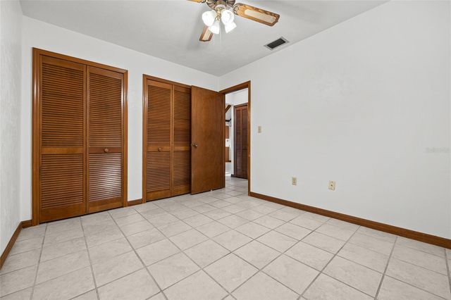 1637 NW 42ND PLACE, Gainesville, FL 32605