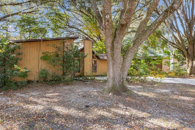 1637 NW 42ND PLACE, Gainesville, FL 32605