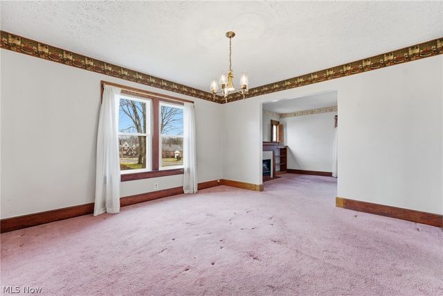 864 W College Road, Alliance, OH 44601