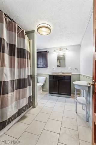 864 W College Road, Alliance, OH 44601