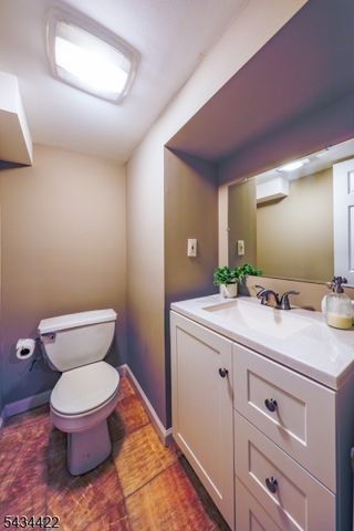 524 Farley Ave, Scotch Plains Twp., NJ 07076