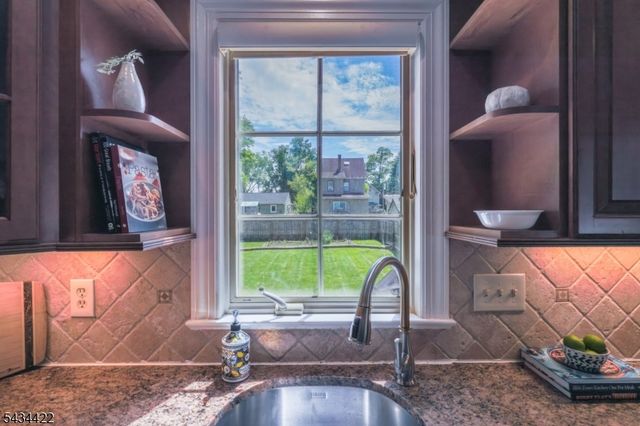 524 Farley Ave, Scotch Plains Twp., NJ 07076