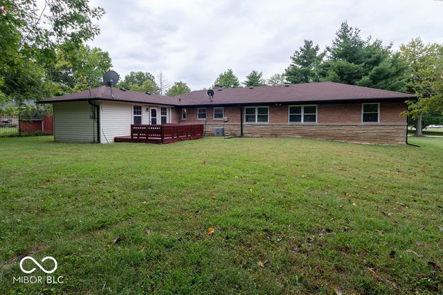 4425 Chatham Place, Indianapolis, IN 46226