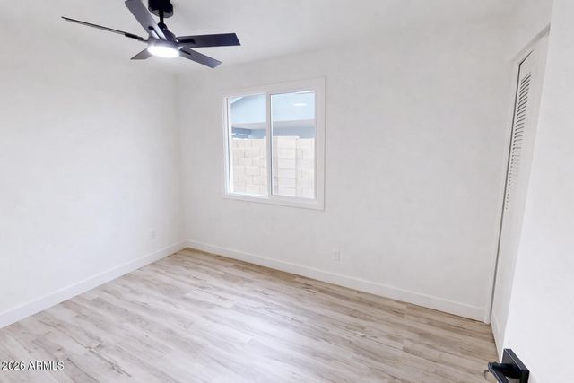 7946 W COOLIDGE Street, Phoenix, AZ 85033