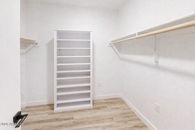 7946 W COOLIDGE Street, Phoenix, AZ 85033