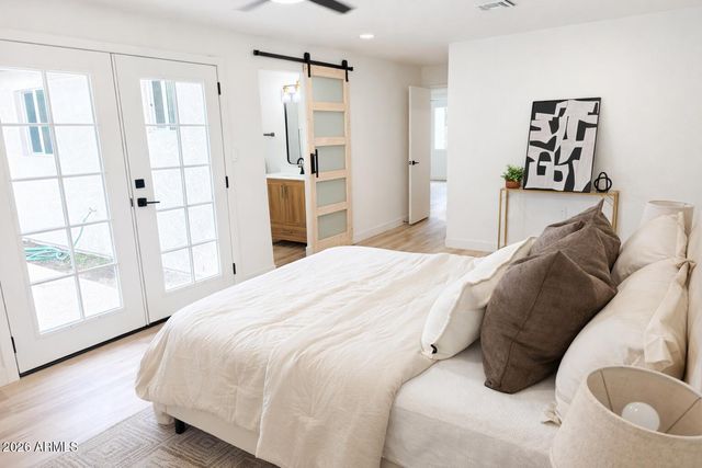 7946 W COOLIDGE Street, Phoenix, AZ 85033