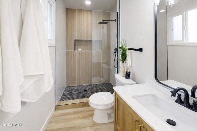 7946 W COOLIDGE Street, Phoenix, AZ 85033