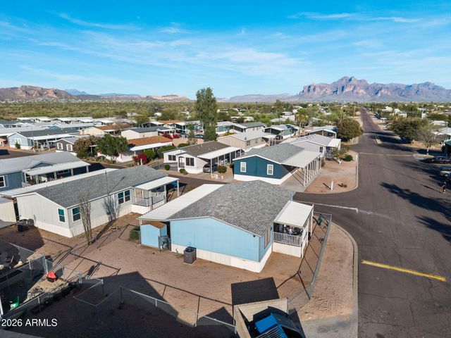 2200 N DELAWARE Drive 48, Apache Junction, AZ 85120