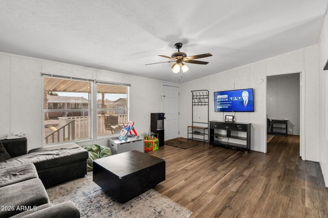 2200 N DELAWARE Drive 48, Apache Junction, AZ 85120