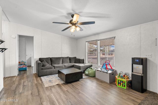 2200 N DELAWARE Drive 48, Apache Junction, AZ 85120