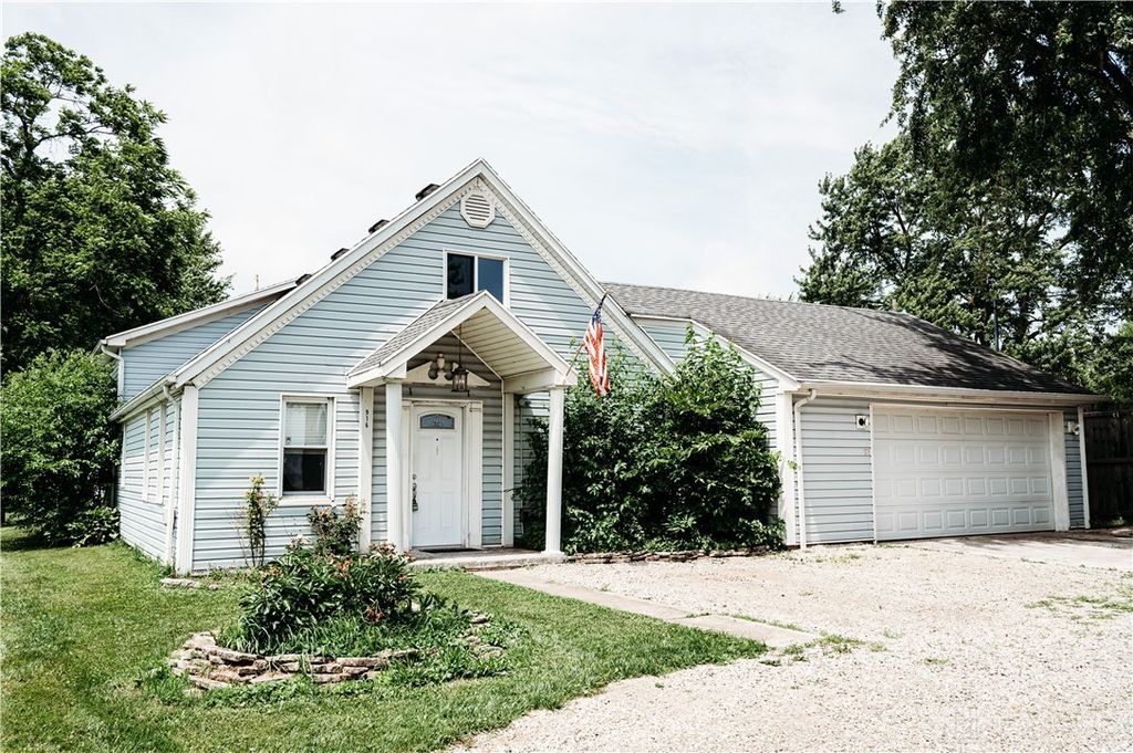 916 Wilson Road, Troy, OH 45373