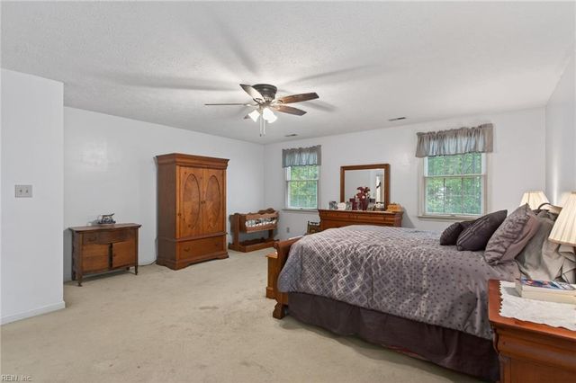 305 Patriot WAY, Yorktown, VA 23693