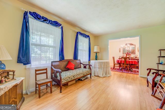 607 Hinton Road, Social Circle, GA 30025