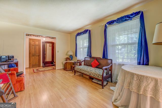 607 Hinton Road, Social Circle, GA 30025
