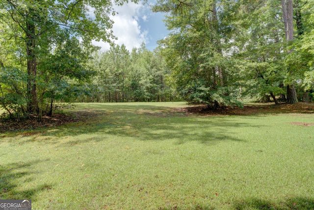 607 Hinton Road, Social Circle, GA 30025