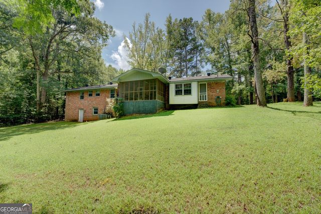 607 Hinton Road, Social Circle, GA 30025