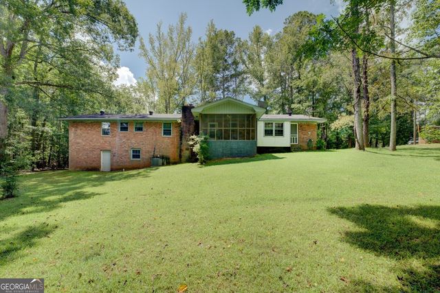 607 Hinton Road, Social Circle, GA 30025