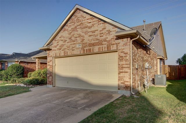 6709 Coolwater Trail, Fort Worth, TX 76179