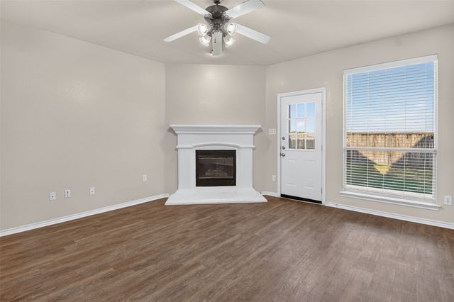 6709 Coolwater Trail, Fort Worth, TX 76179