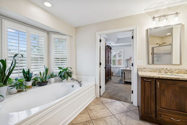 9455 Foothills Dr, Brentwood, TN 37027