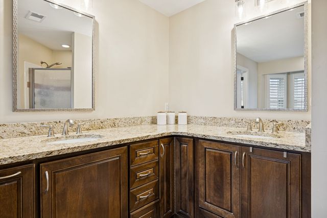 9455 Foothills Dr, Brentwood, TN 37027