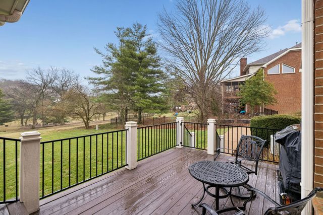 9455 Foothills Dr, Brentwood, TN 37027