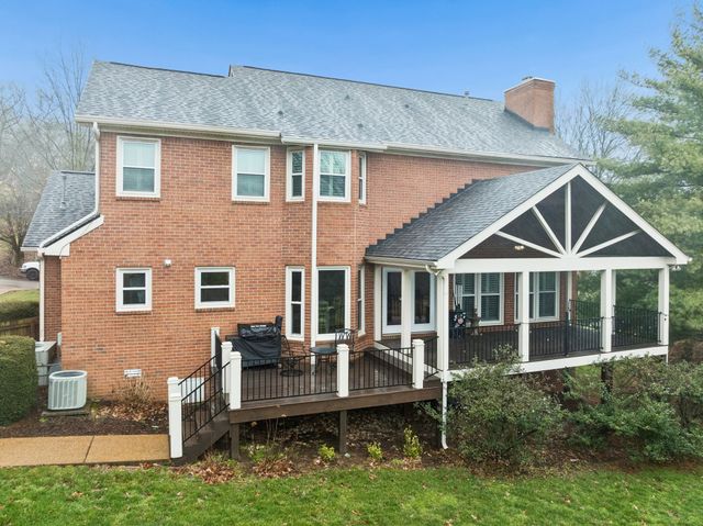 9455 Foothills Dr, Brentwood, TN 37027