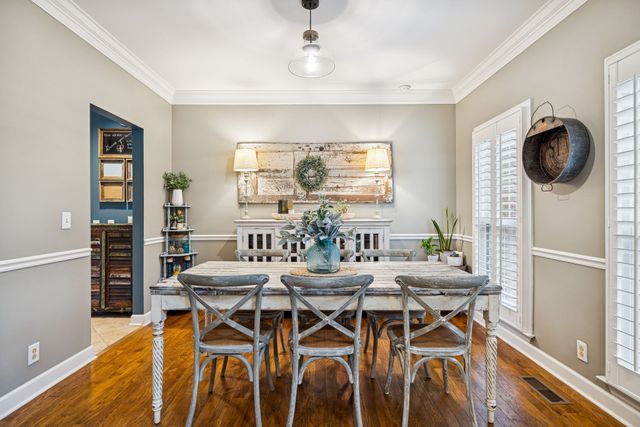 9455 Foothills Dr, Brentwood, TN 37027