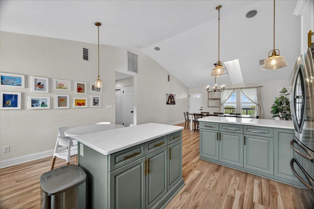 Image 21 of property listing at 35073 Auberry Road, Auberry, CA 93602