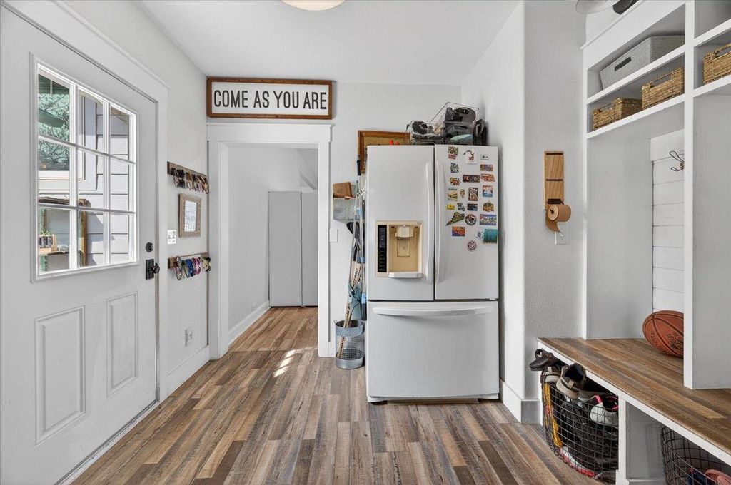 Image 30 of property listing at 35073 Auberry Road, Auberry, CA 93602