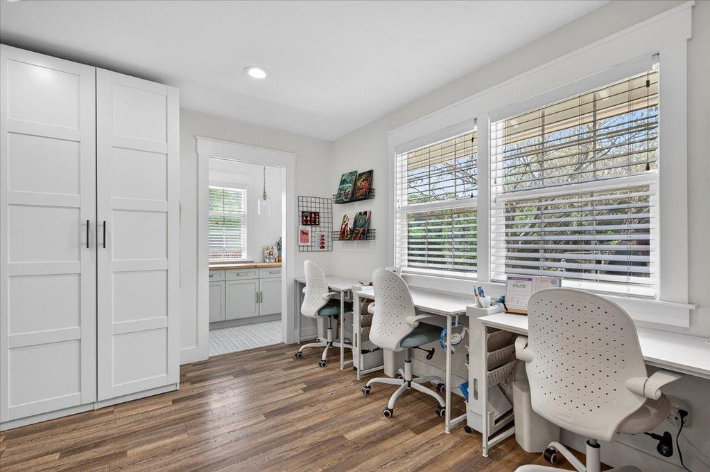 Image 32 of property listing at 35073 Auberry Road, Auberry, CA 93602