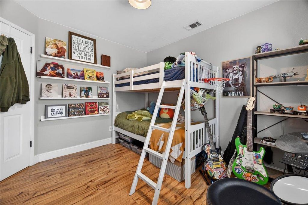 Image 45 of property listing at 35073 Auberry Road, Auberry, CA 93602