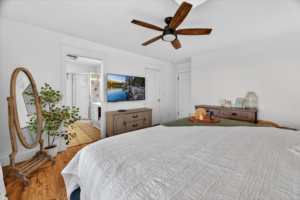 Image 53 of property listing at 35073 Auberry Road, Auberry, CA 93602