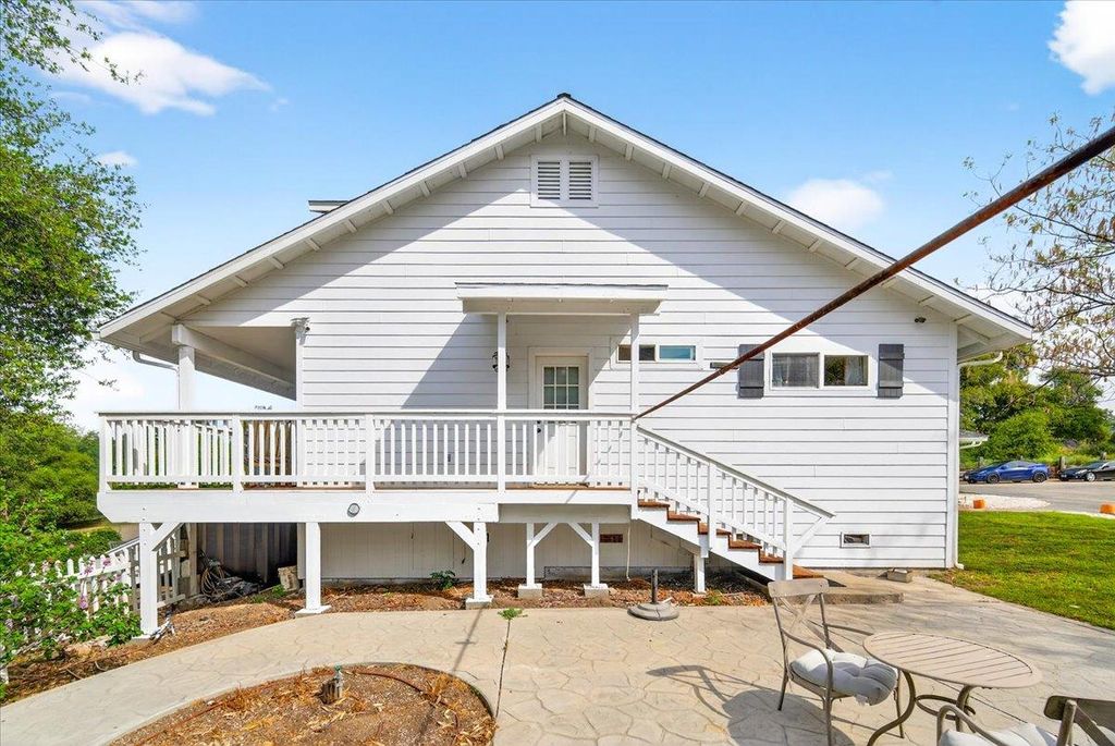 Image 73 of property listing at 35073 Auberry Road, Auberry, CA 93602