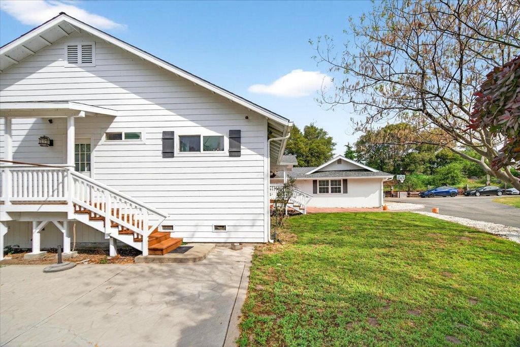 Image 75 of property listing at 35073 Auberry Road, Auberry, CA 93602