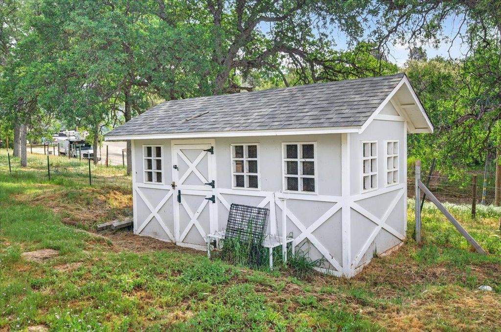 Image 80 of property listing at 35073 Auberry Road, Auberry, CA 93602