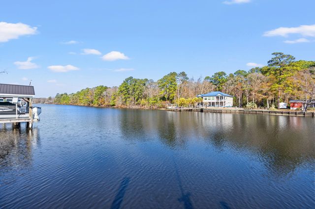 864 Folly Rd., Myrtle Beach, SC 29588