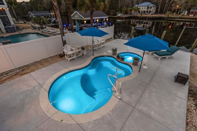 864 Folly Rd., Myrtle Beach, SC 29588